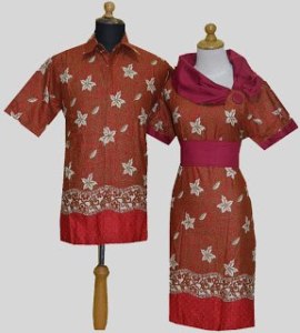 D915 Merah, Sarimbit Batik Model Dress Krah Asimetris, Obi Bisa Dilepas Rp 182.000,-